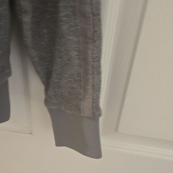 Armani Exchange Heather Gray Crewneck - Picture 8 of 10